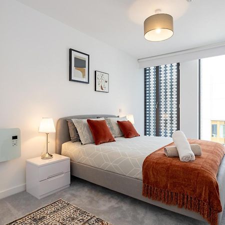 Appartamento Pet Friendly 2Br Near Station By Asquare Letting Manchester Esterno foto