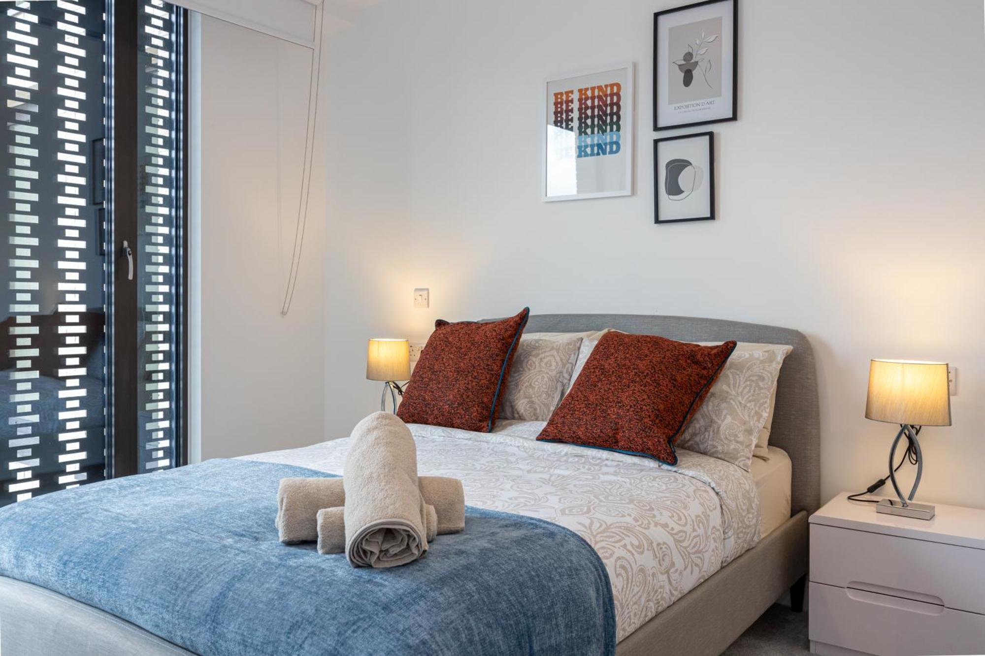 Appartamento Pet Friendly 2Br Near Station By Asquare Letting Manchester Esterno foto